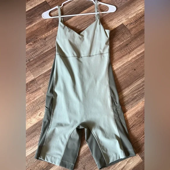 Outdoor Voices Athletic Bodysuit Romper - Picture 1 of 4